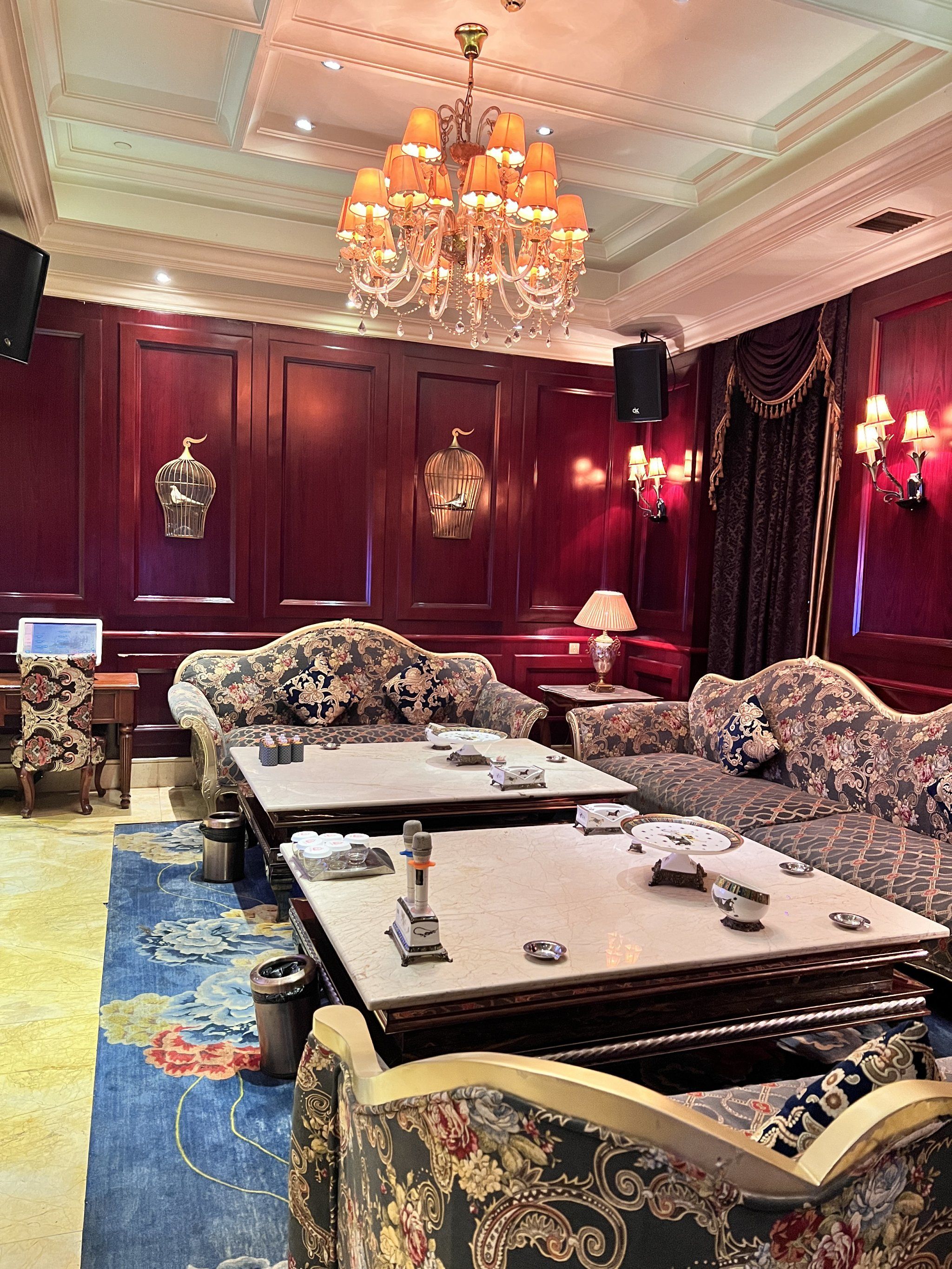 双鸭山商务ktv低端场氛围-宝山区ktv预定